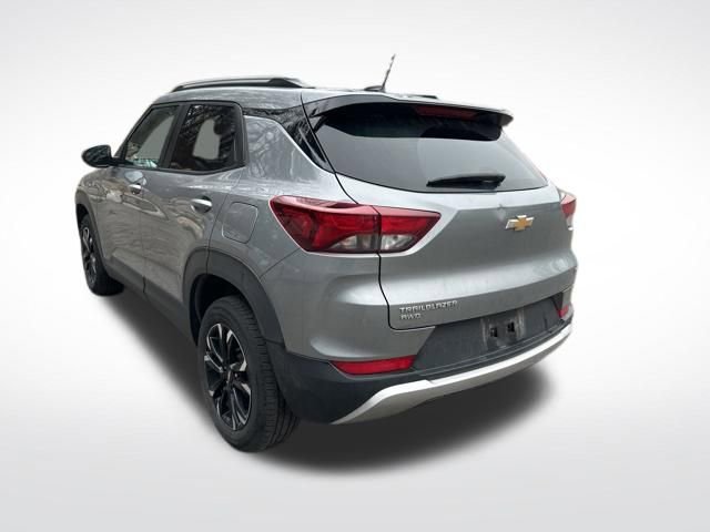 Used 2023 Chevrolet TrailBlazer LT w/ Convenience Package image 3