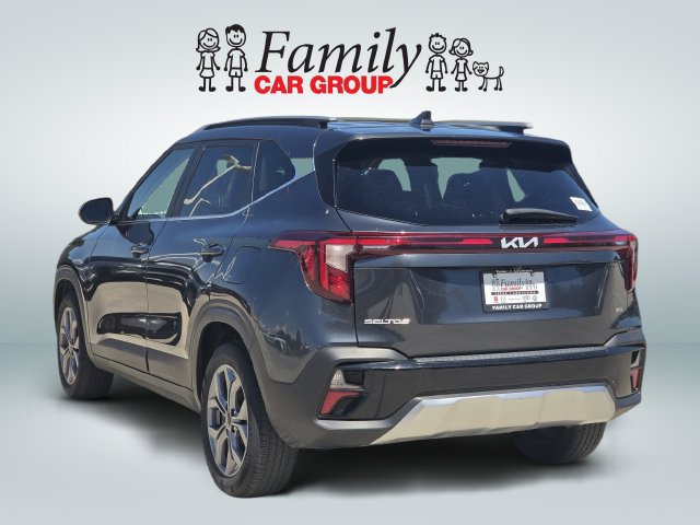 Used 2024 Kia Seltos S AWD/4WD image 3