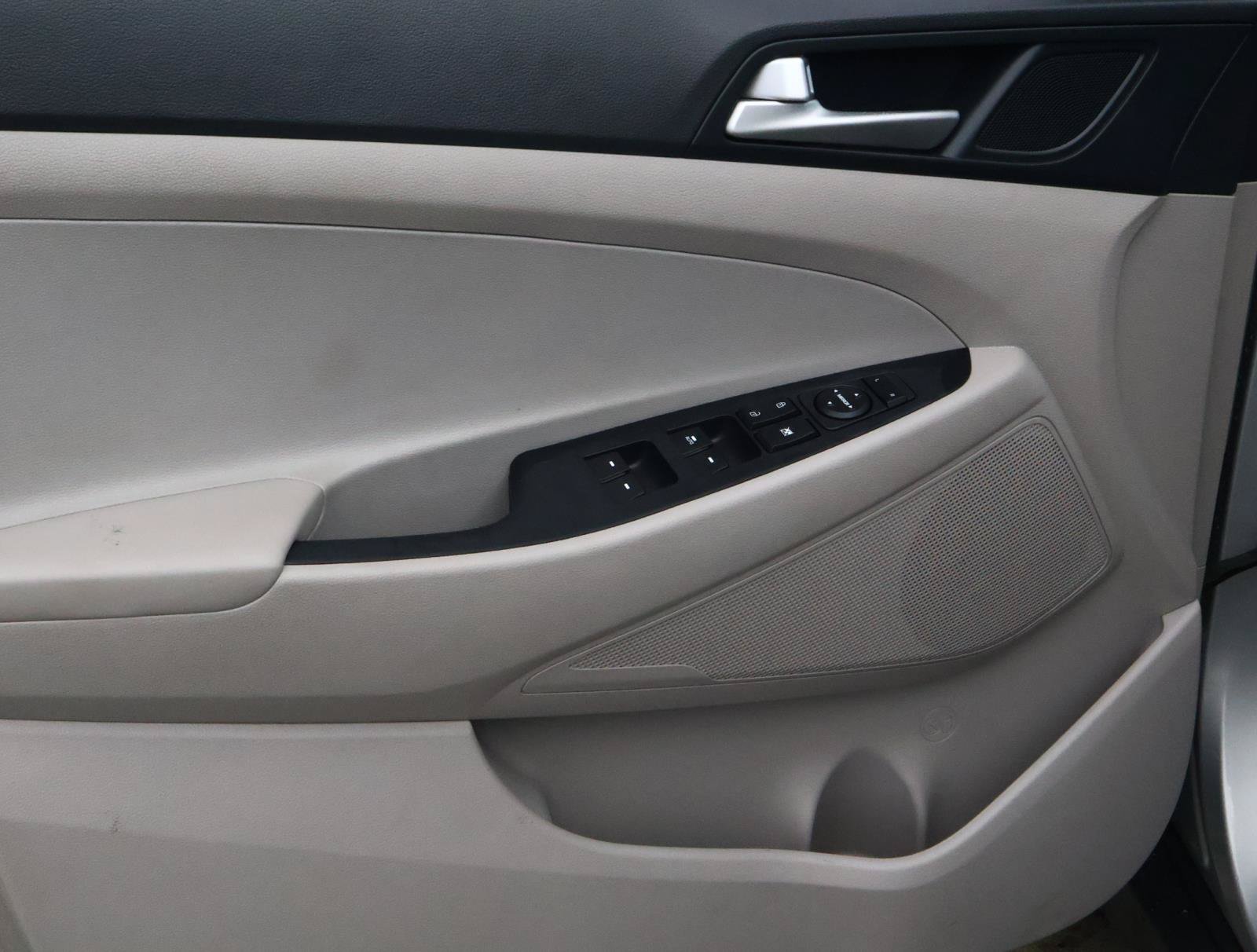 Used 2020 Hyundai Tucson SEL FWD image 14