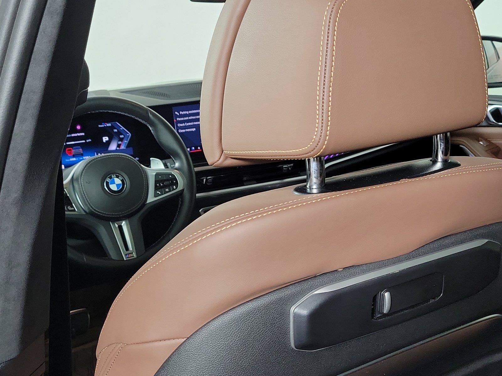 Used 2024 BMW X7 M60i w/ Executive Package AWD/4WD image 12