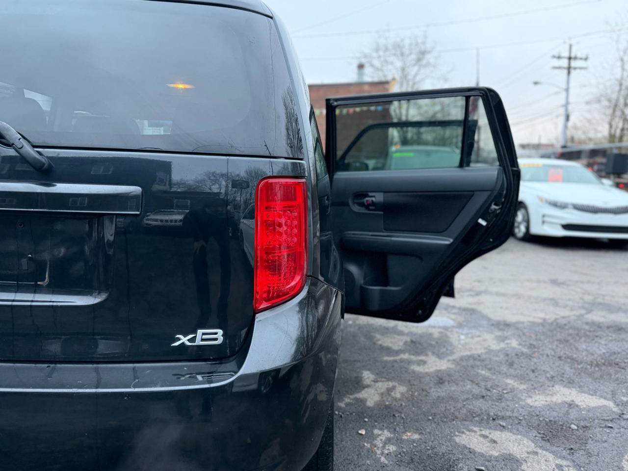 Used 2009 Scion xB image 42