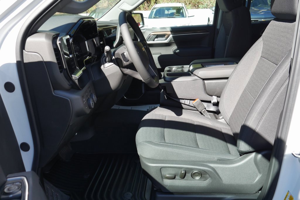 New 2025 Chevrolet Silverado 1500 LT image 8