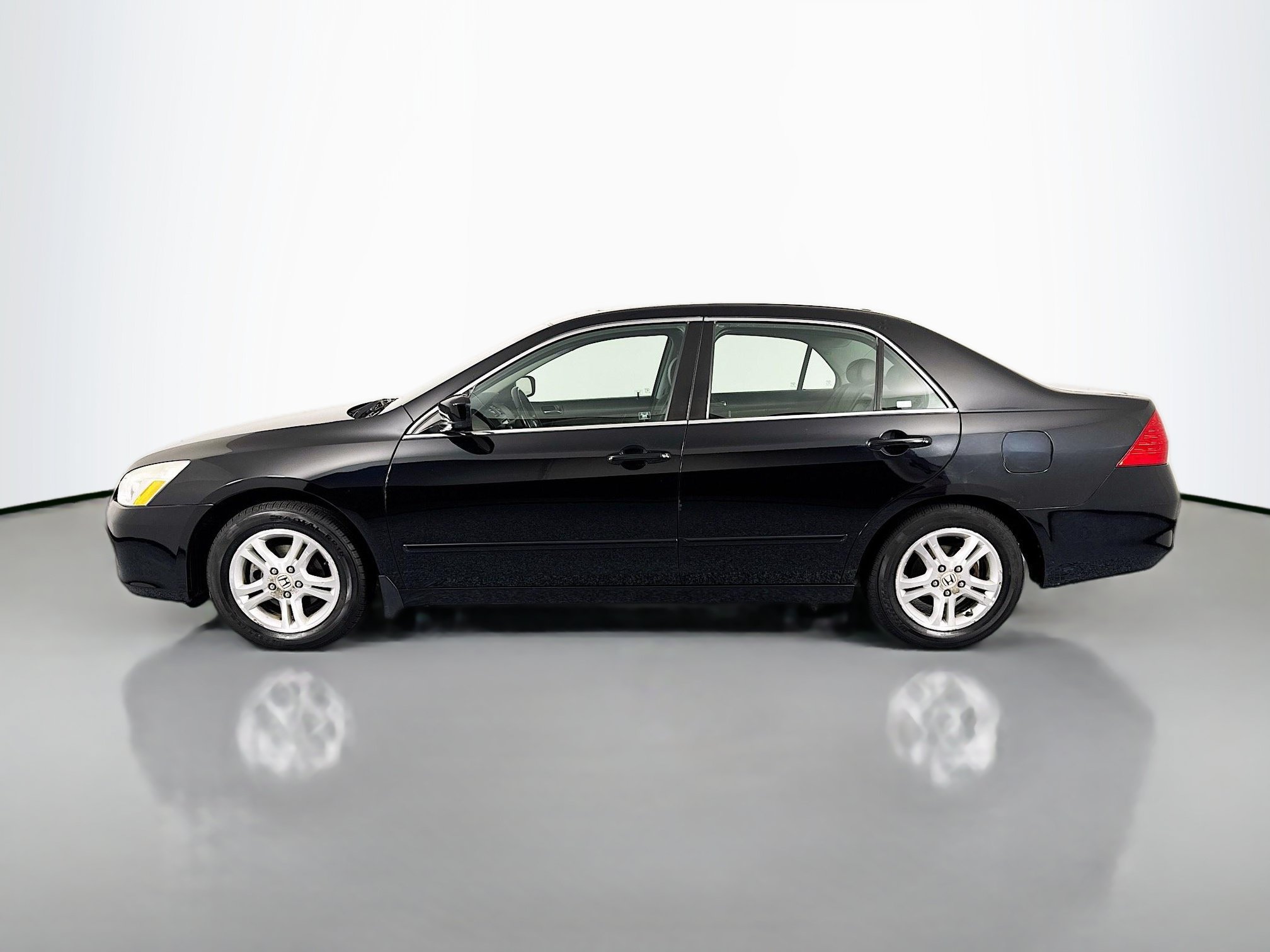 Used 2007 Honda Accord EX-L image 8