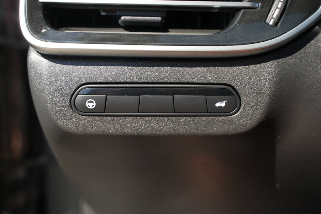 Used 2025 INFINITI QX60 Sensory AWD/4WD image 35