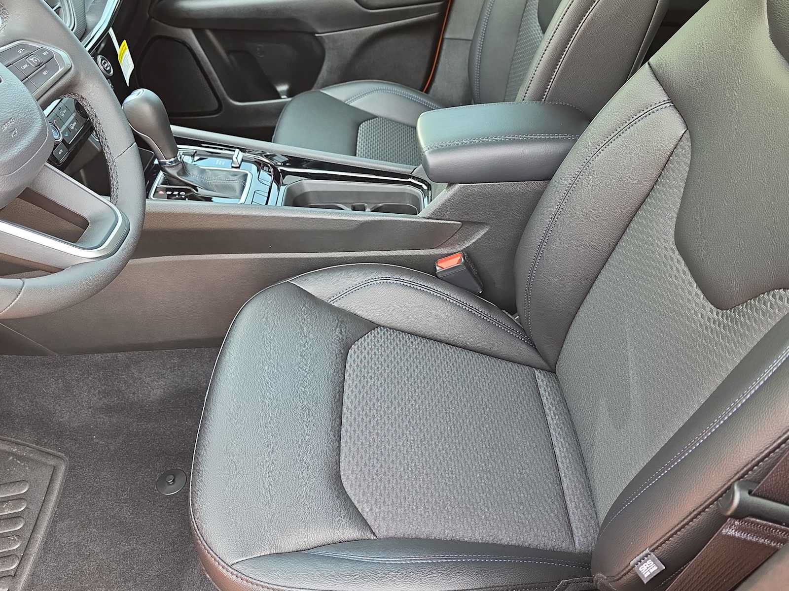 New 2026 Jeep Compass Latitude AWD/4WD image 3