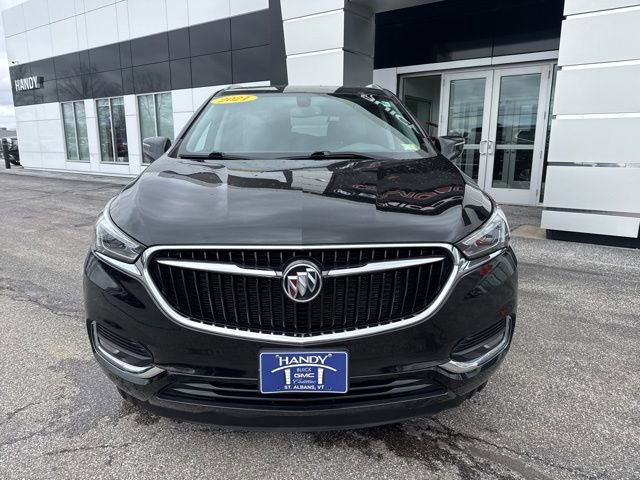Used 2021 Buick Enclave Essence w/ Sound and Sites Package image 2