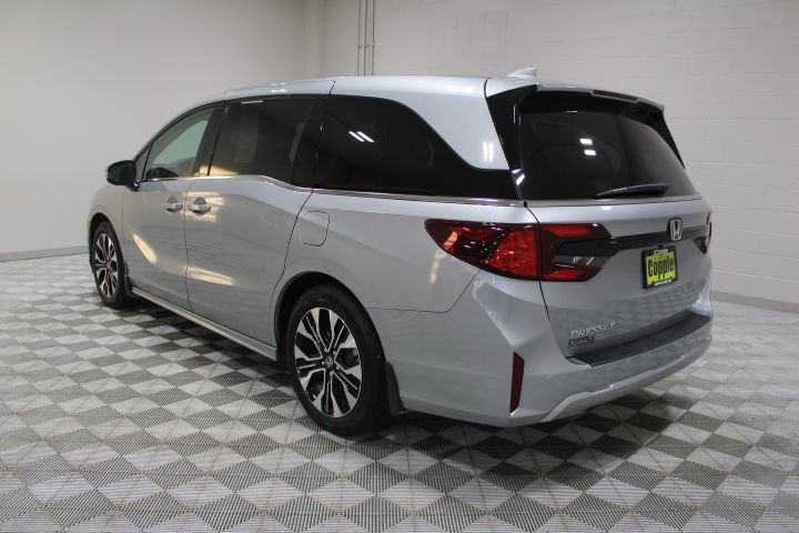 Used 2025 Honda Odyssey Elite image 10