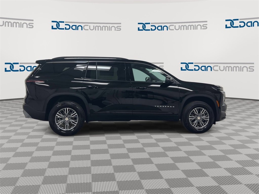 New 2026 Chevrolet Traverse LT w/ Driver Confidence Package image 9