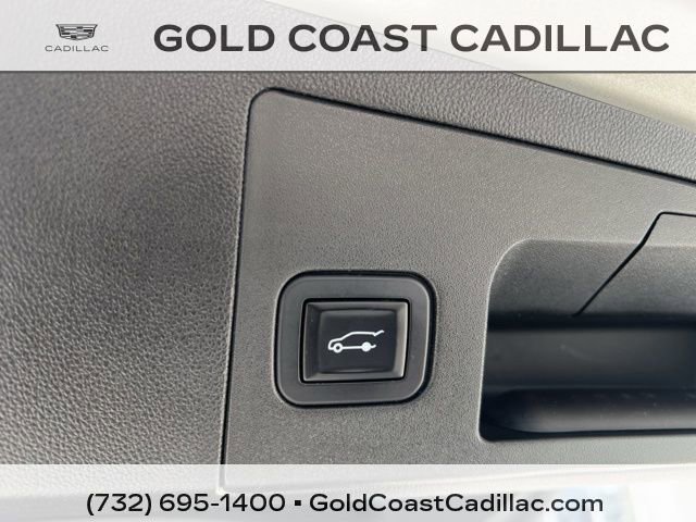 Used 2017 Cadillac XT5 FWD image 11