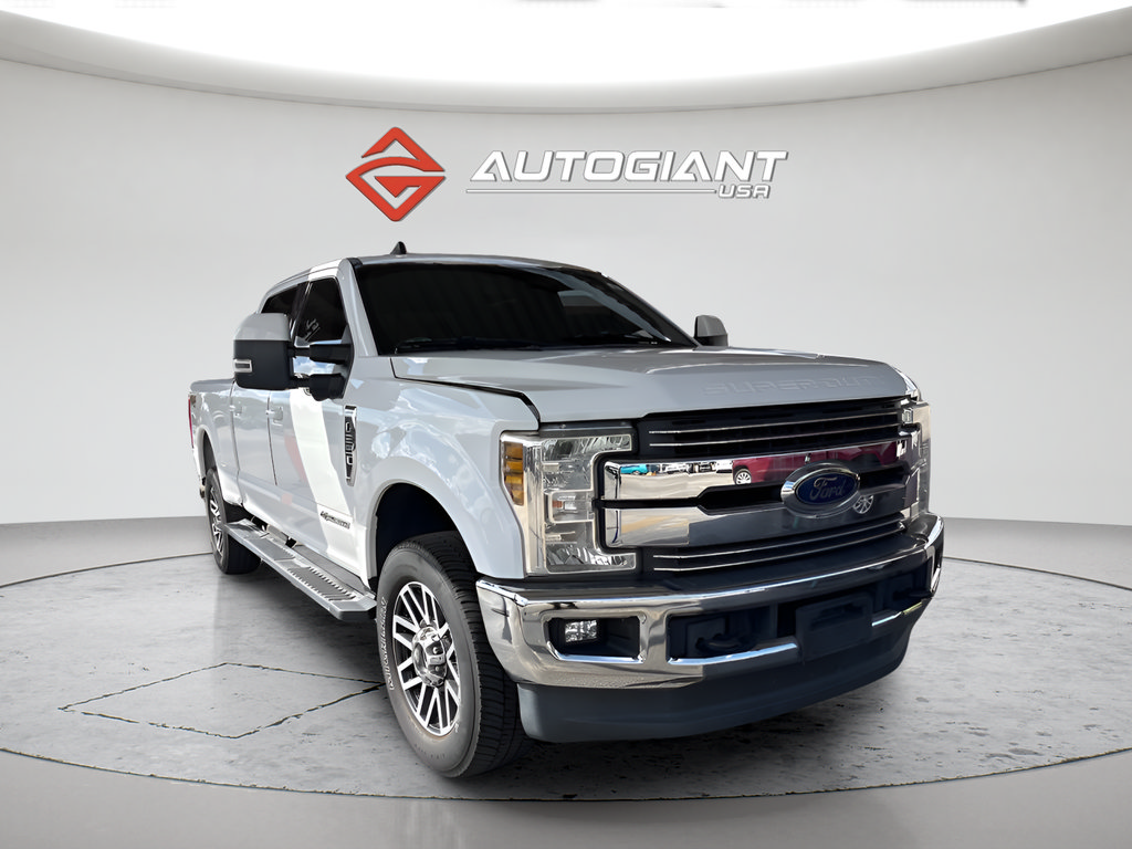 Used 2019 Ford F250 Lariat w/ Lariat Ultimate Package AWD/4WD image 2