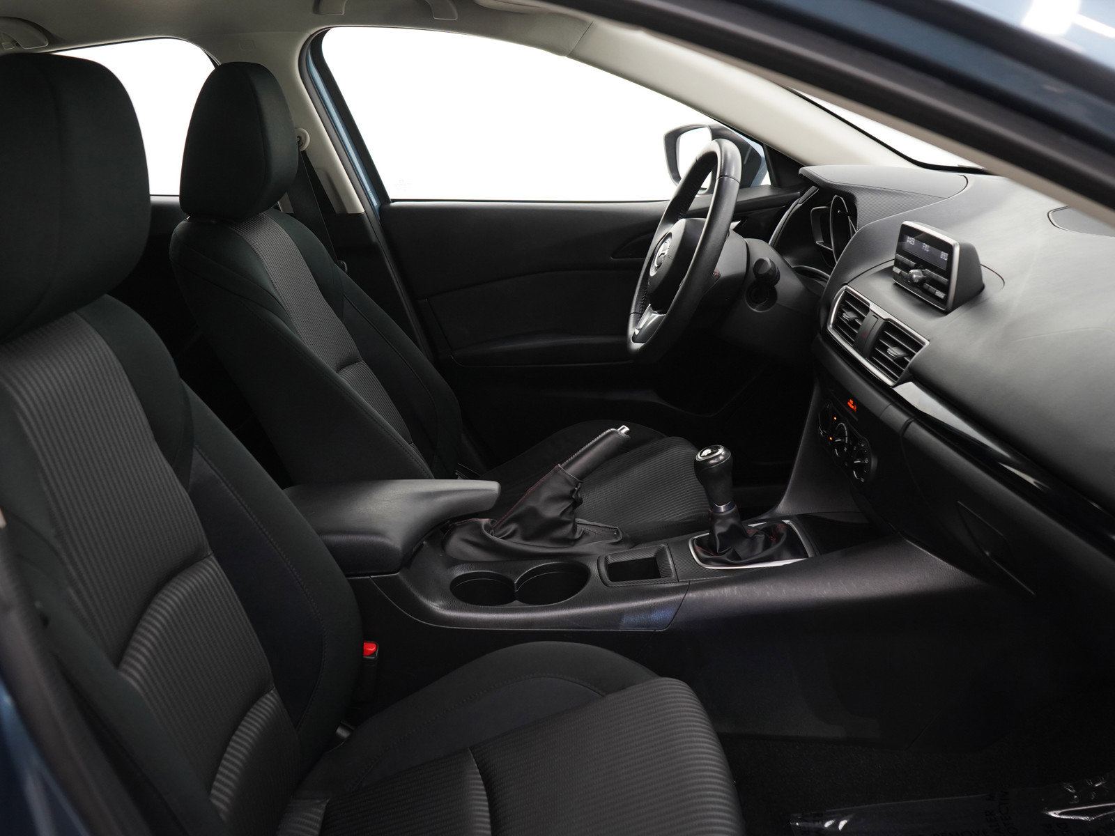 Used 2014 MAZDA MAZDA3 i Touring image 11