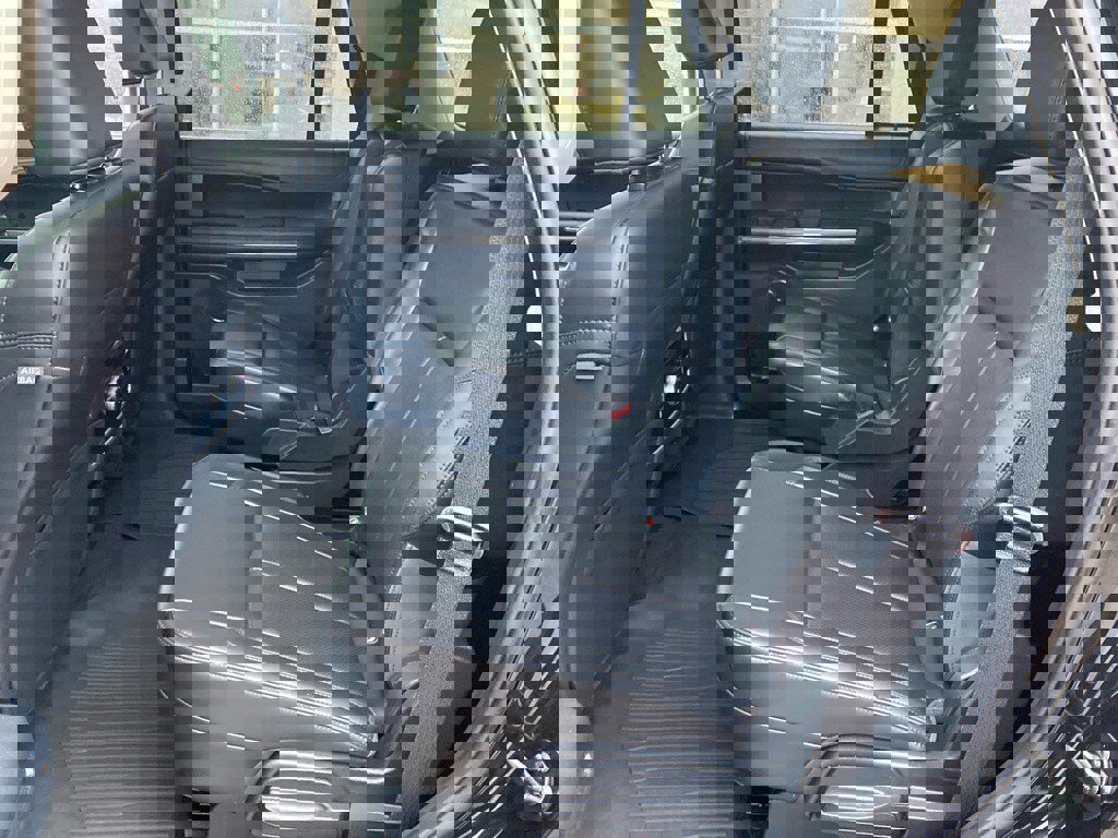 Used 2024 Ford Expedition XLT image 25