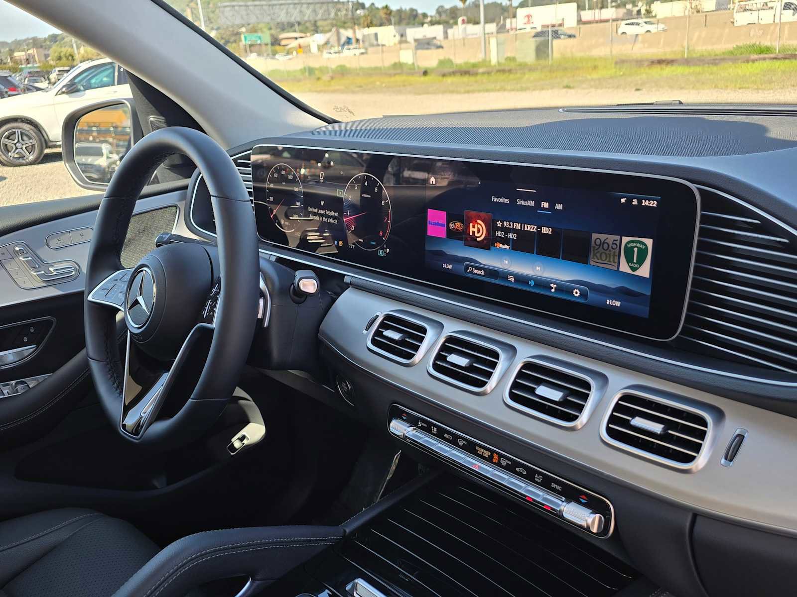 Used 2026 Mercedes-Benz GLE 350 4MATIC image 10