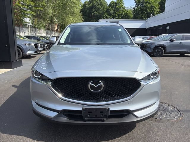 Used 2017 MAZDA CX-5 Touring w/ I-ACTIVSENSE Package AWD/4WD image 3