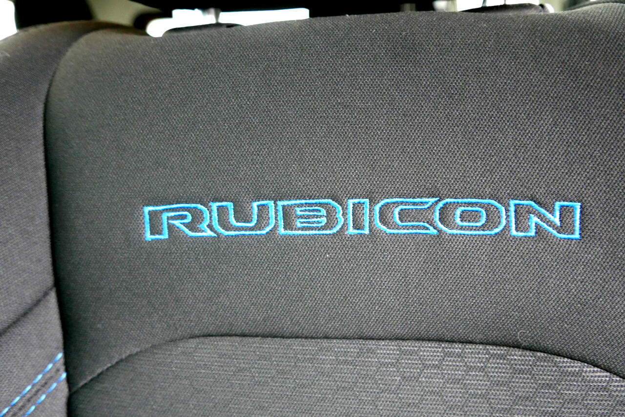 Used 2021 Jeep Wrangler Unlimited Rubicon 4xe w/ Cold Weather Group image 30