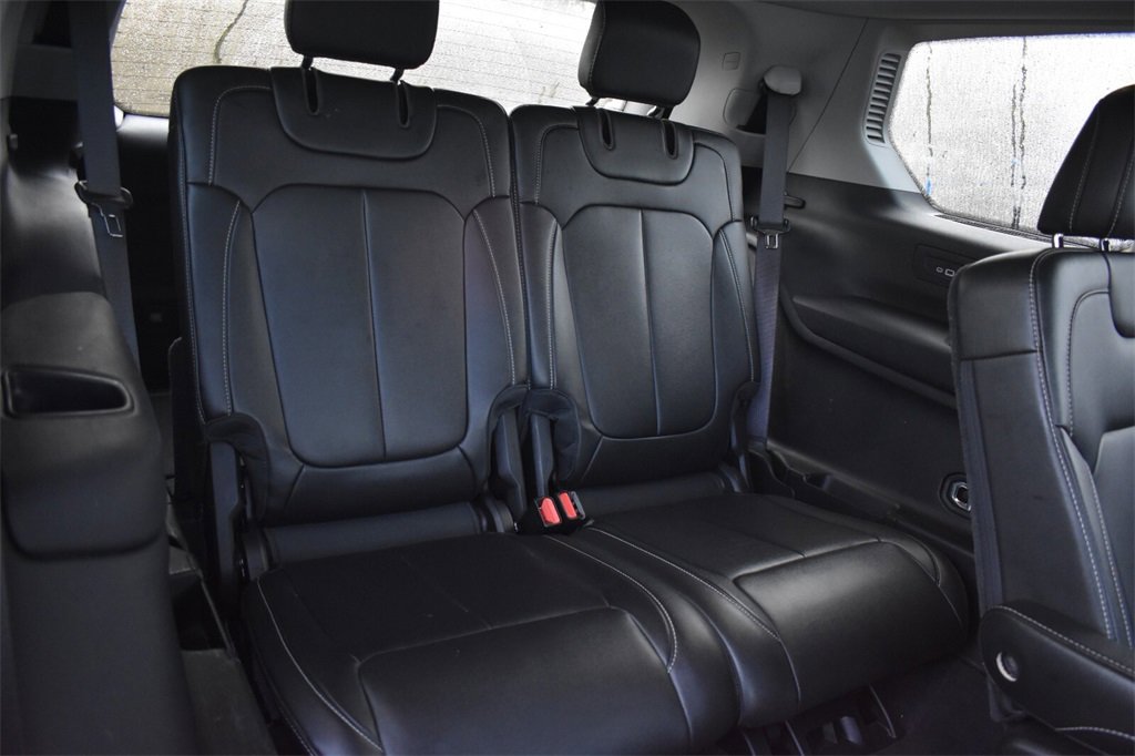 Used 2023 Jeep Grand Cherokee L Limited image 18