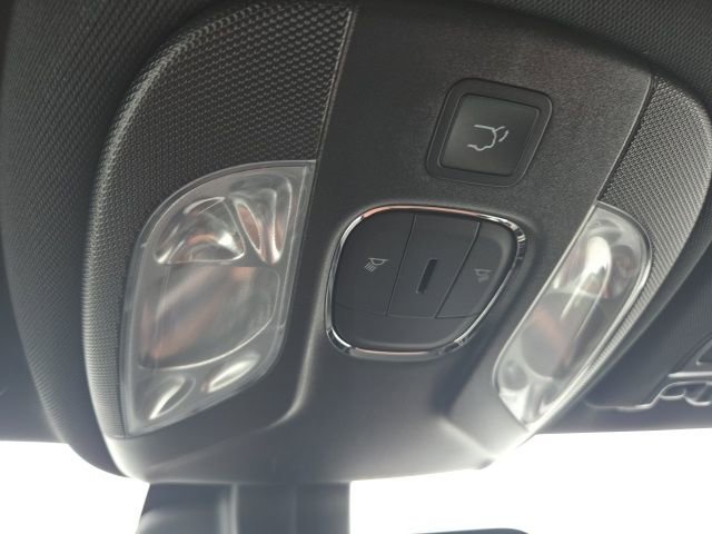 New 2026 Jeep Compass Latitude image 14