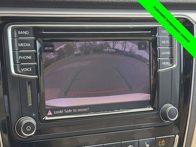 Used 2017 Volkswagen Passat 1.8T R-Line FWD image 15