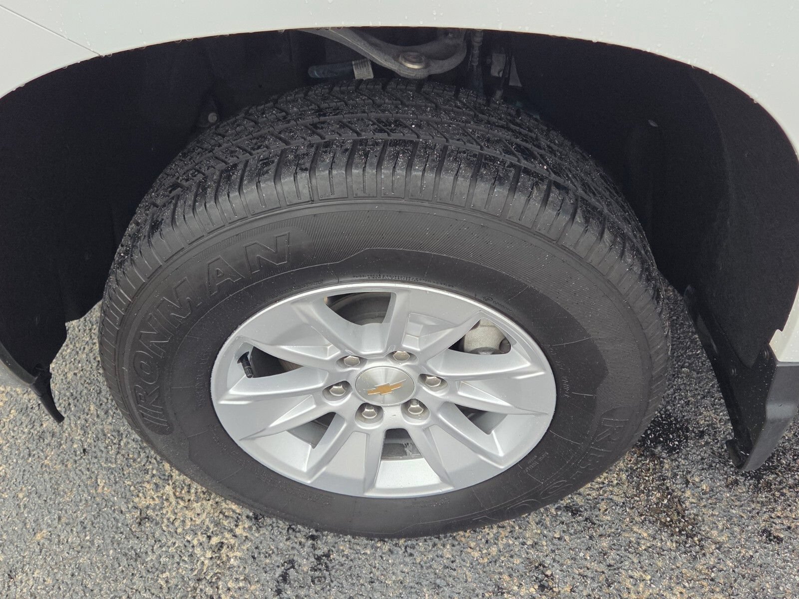 Used 2025 Chevrolet Silverado 1500 LT RWD image 17