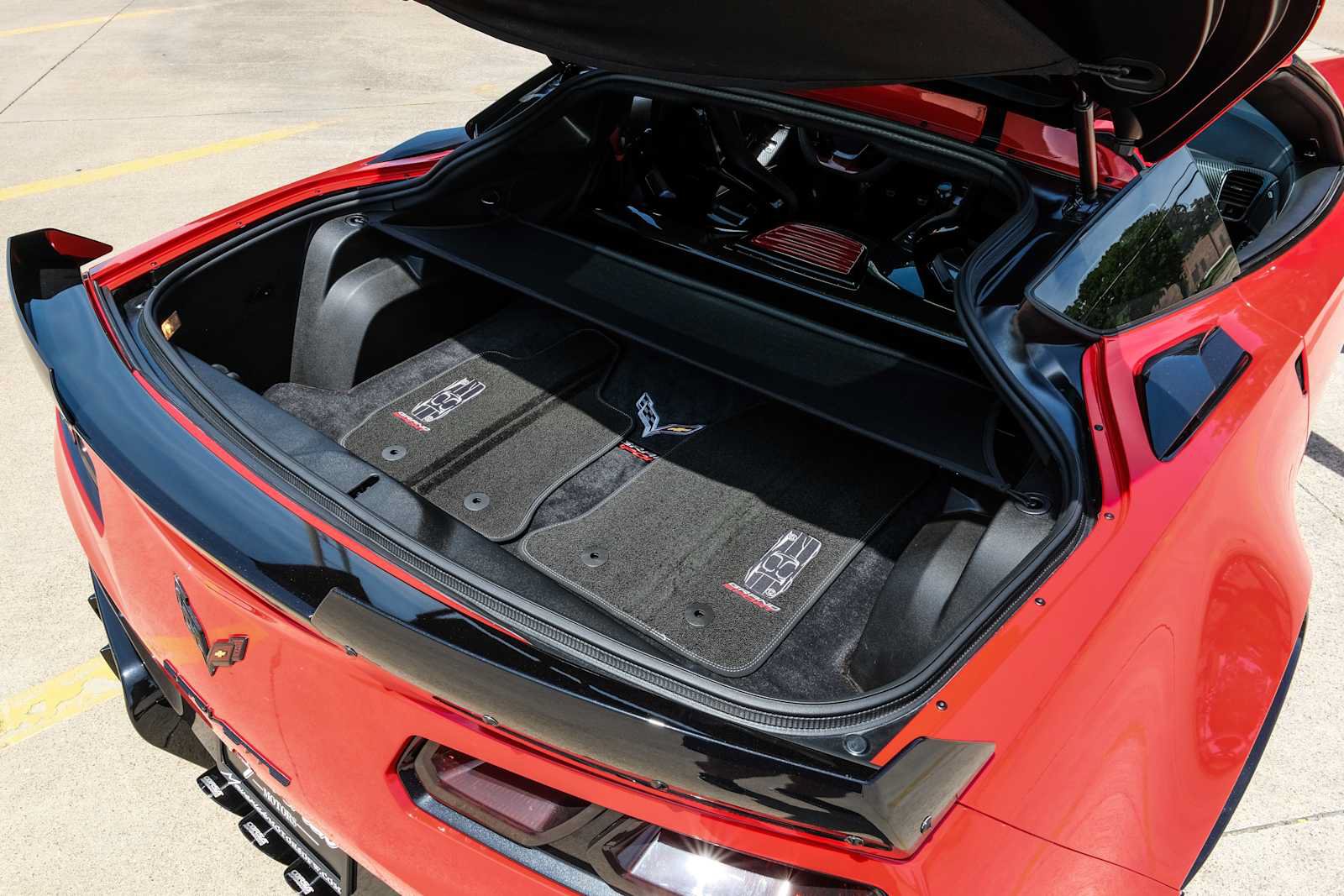 Used 2019 Chevrolet Corvette Grand Sport w/ Grand Sport Heritage Package RWD image 49
