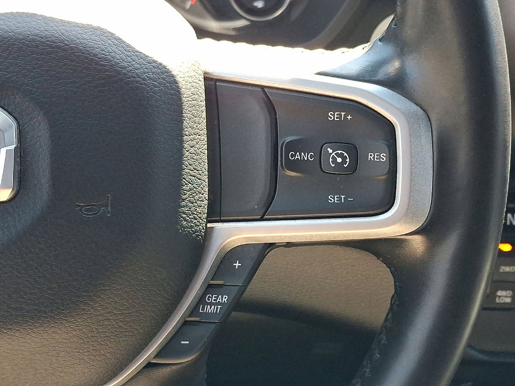 Used 2021 RAM 1500 Big Horn AWD/4WD image 18