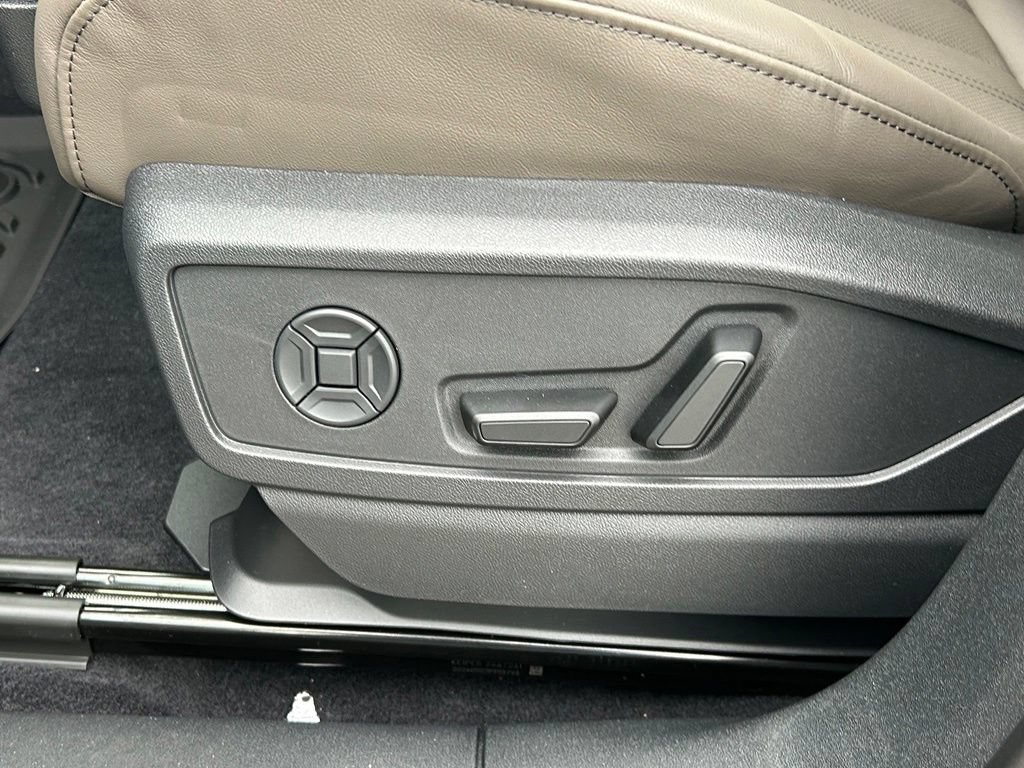 New 2026 Audi Q5 Premium Plus AWD/4WD image 21
