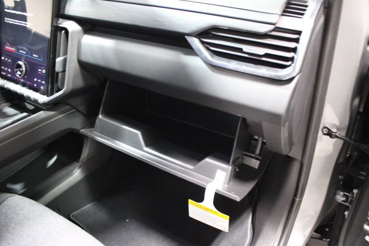 New 2026 GMC Acadia Elevation image 26