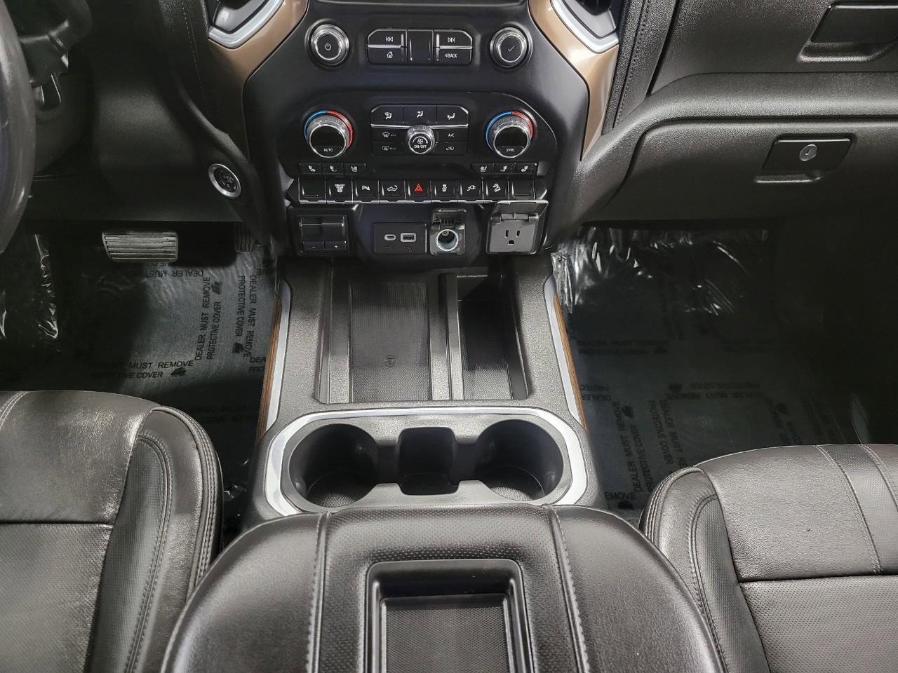 Used 2021 Chevrolet Silverado 2500 High Country w/ Z71 Off-Road Package image 16