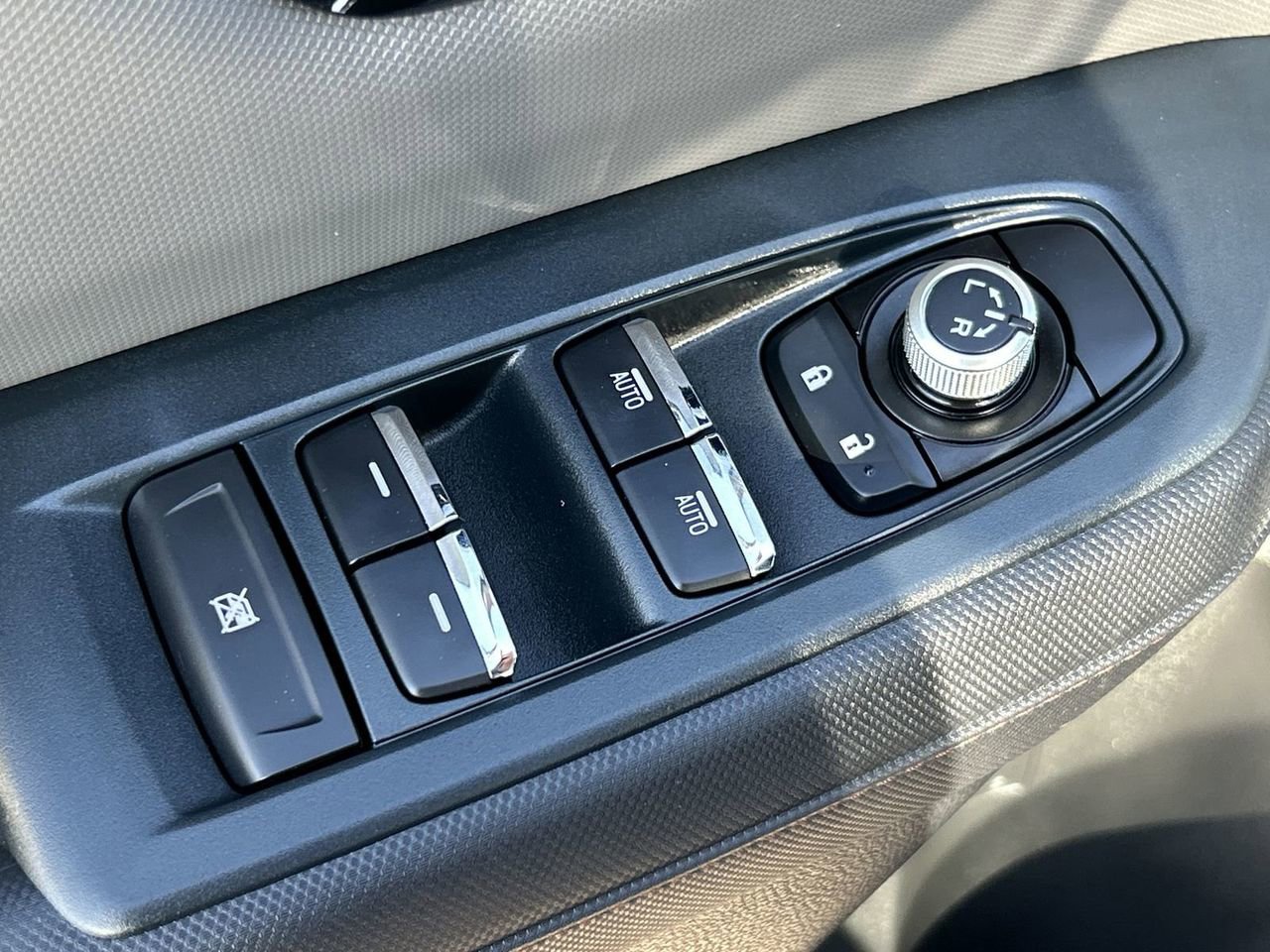 Certified 2025 Subaru Forester Sport AWD/4WD image 18