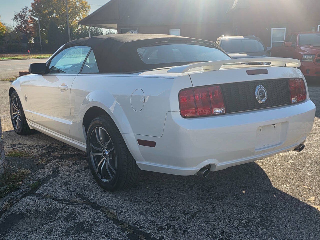 Used 2008 Ford Mustang GT Premium RWD image 5