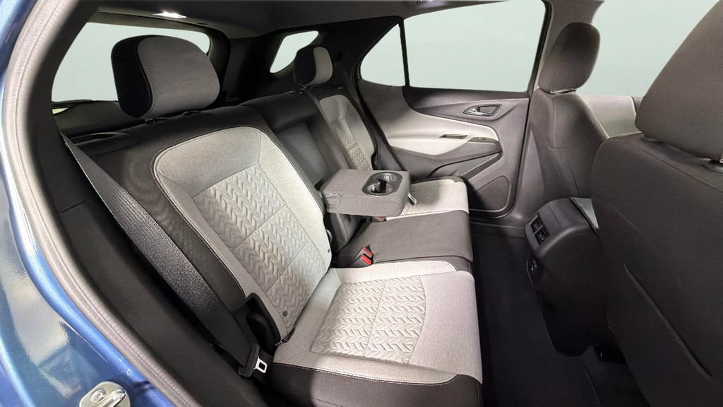Used 2024 Chevrolet Equinox LS w/ Driver Confidence II Package FWD image 29