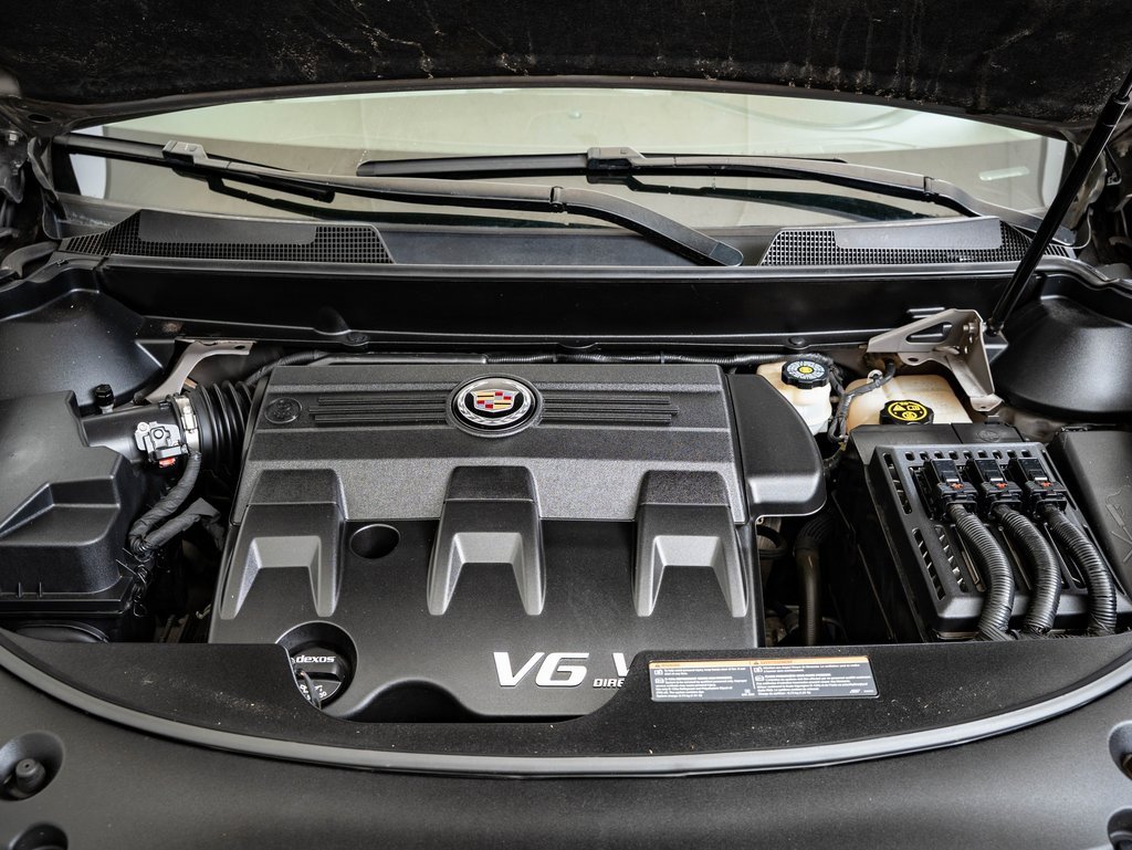 Used 2014 Cadillac SRX Performance w/ Driver Awareness Package image 37