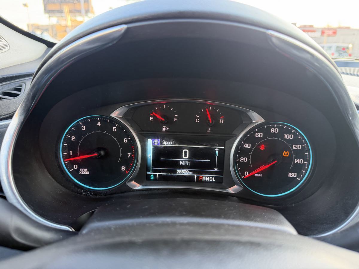 Used 2016 Chevrolet Malibu Premier image 29