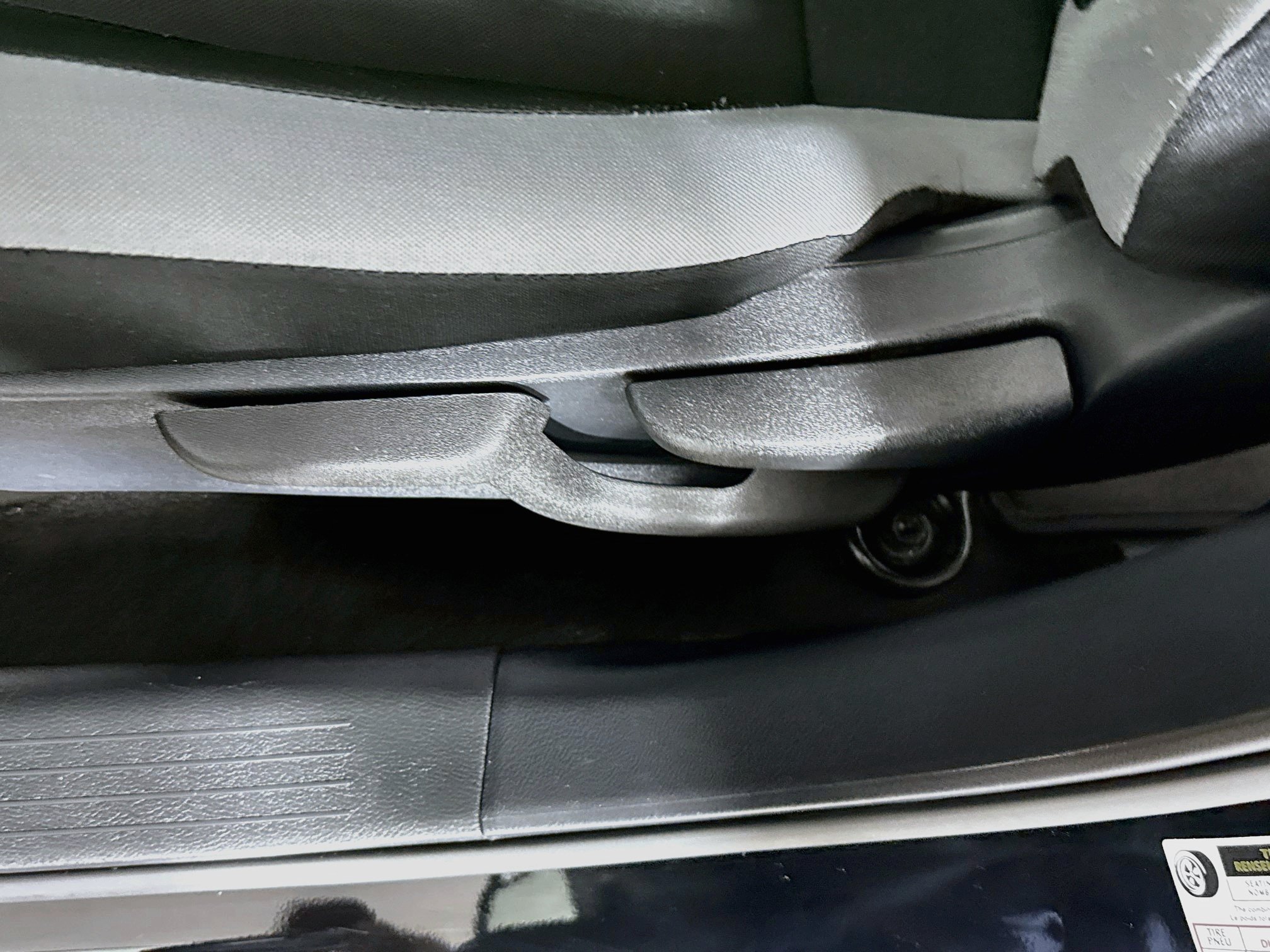 Used 2025 Nissan Versa S w/ Trunk Package FWD image 22