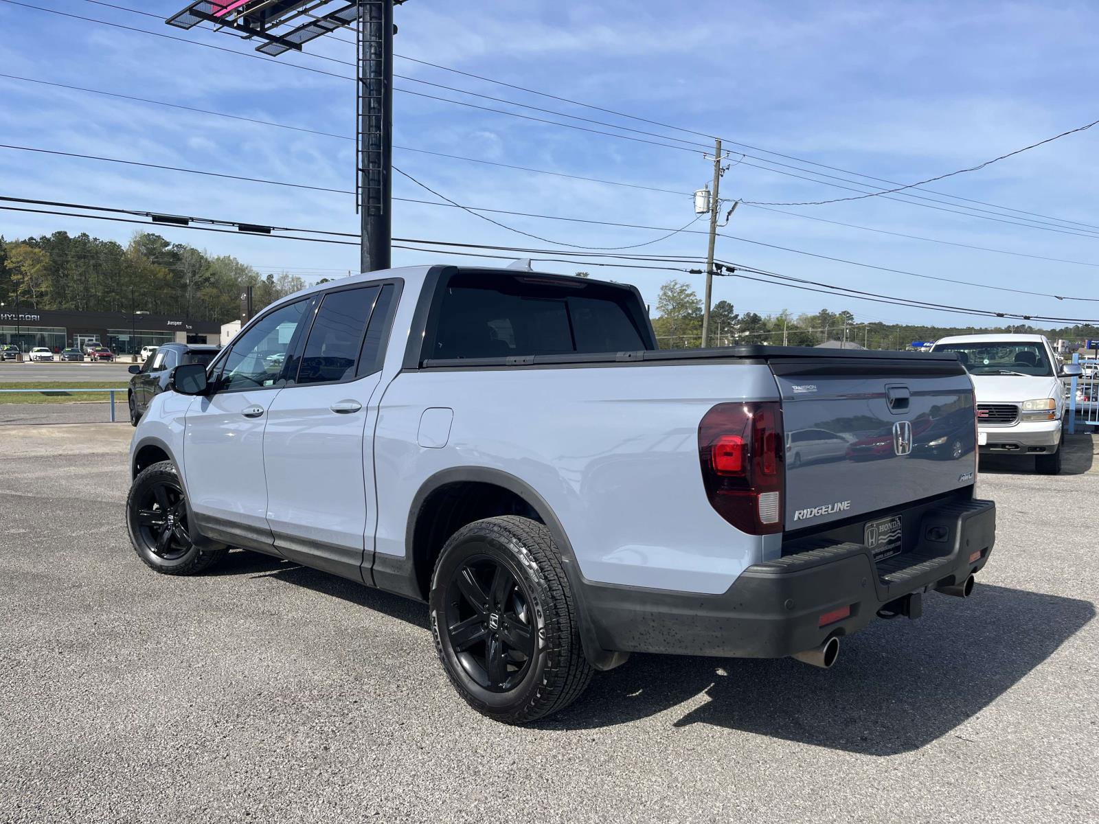 Certified 2022 Honda Ridgeline Black Edition image 5