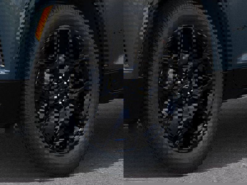 New 2026 Chevrolet Traverse RS w/ LPO, Floor Liner Package image 9