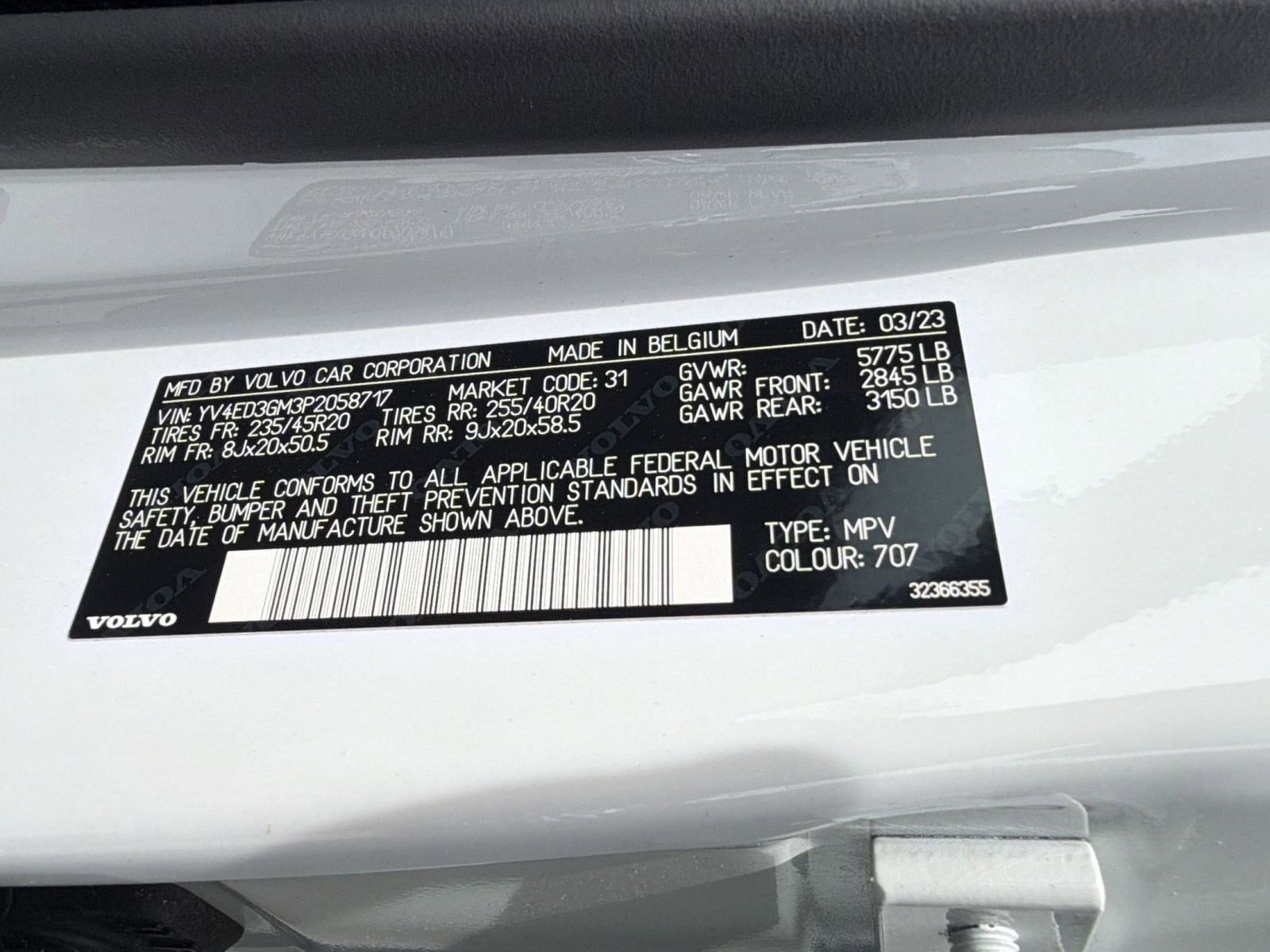 Certified 2023 Volvo C40 P8 Recharge Ultimate w/ Protection Package Premier image 18