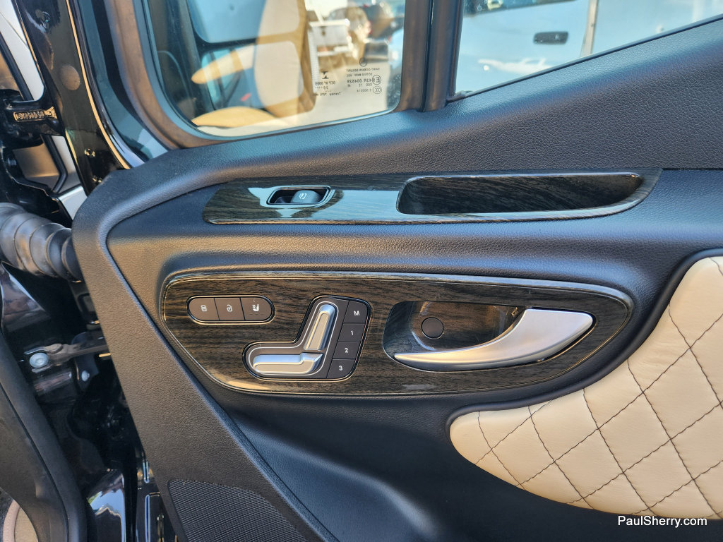 Used 2020 Mercedes-Benz Sprinter 2500 image 51