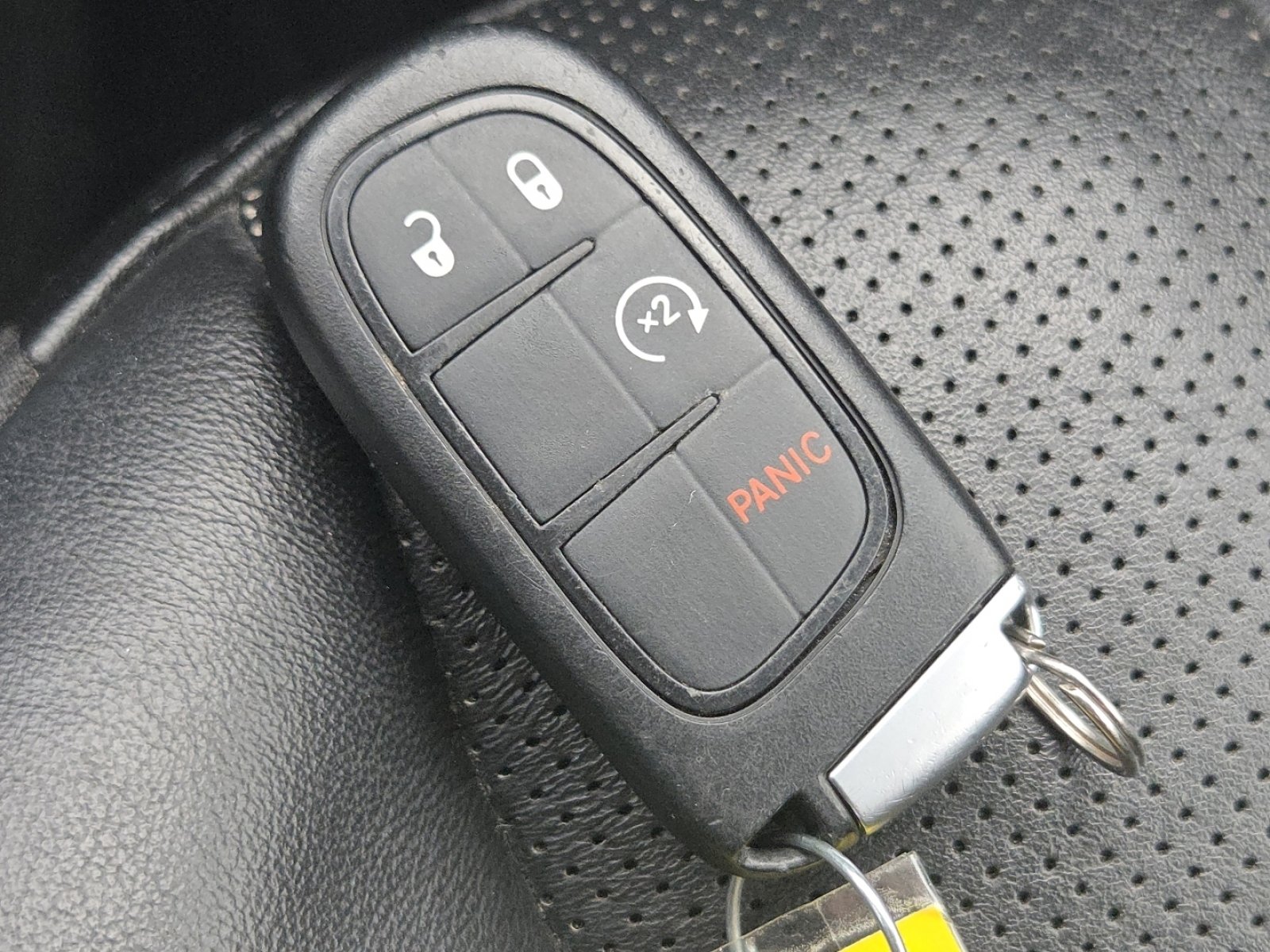 Used 2021 Jeep Cherokee Latitude Lux image 32