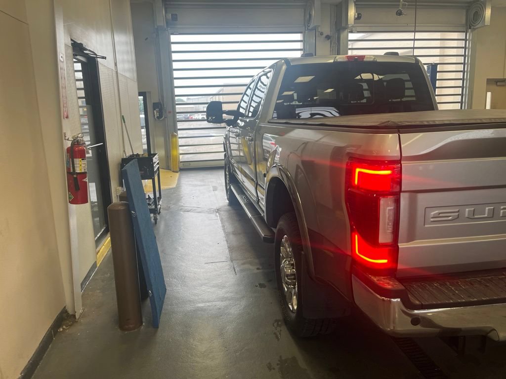 Certified 2022 Ford F350 Lariat w/ Lariat Ultimate Package AWD/4WD image 7