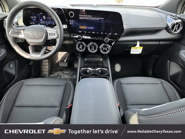 New 2025 Chevrolet Blazer EV LT image 11