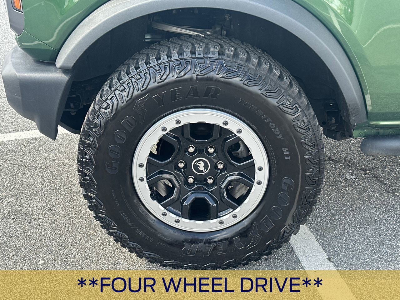 Certified 2023 Ford Bronco Big Bend w/ Sasquatch Package image 13