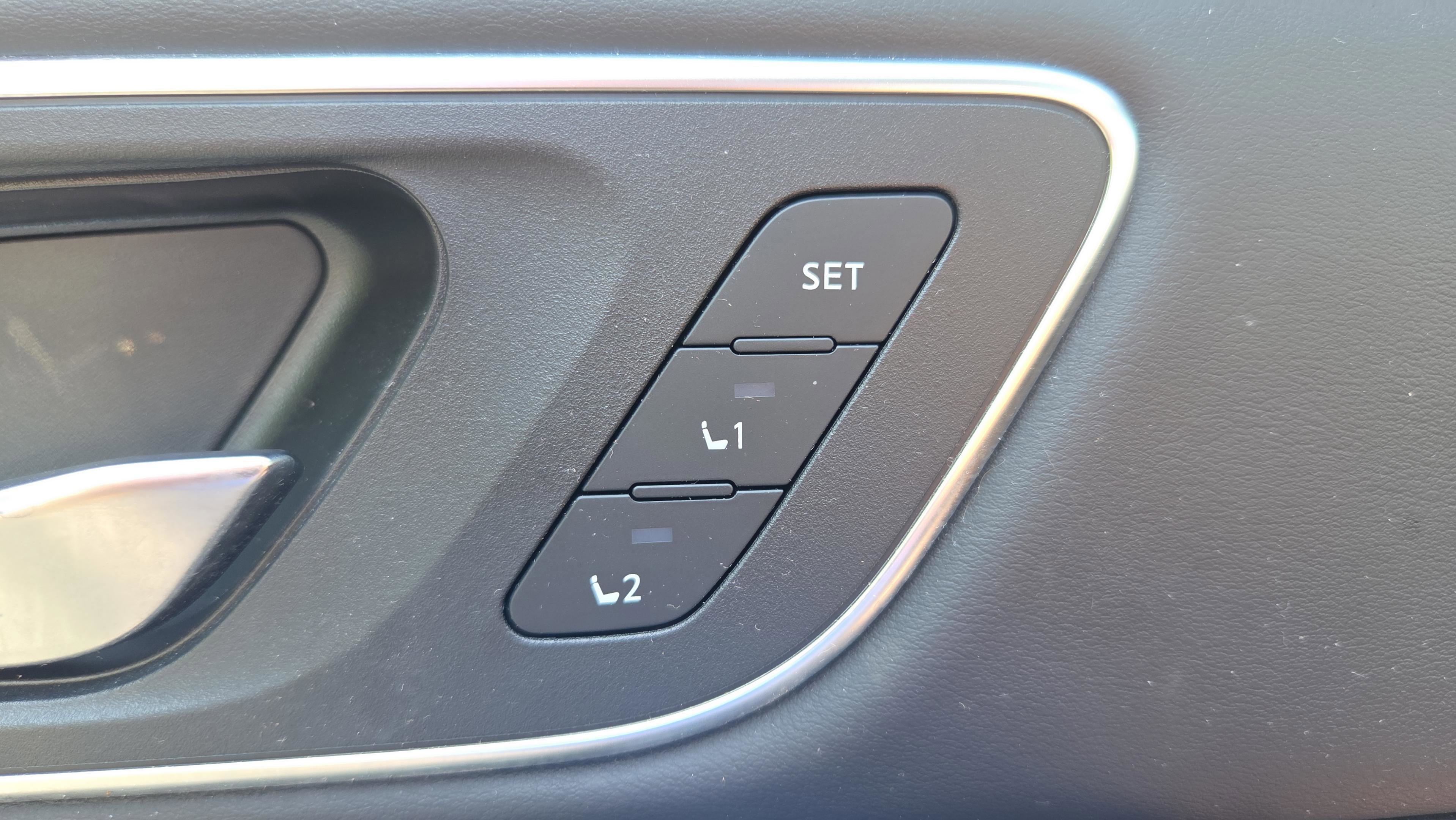 Used 2023 Nissan Rogue Platinum w/ Platinum Premium Package FWD image 29