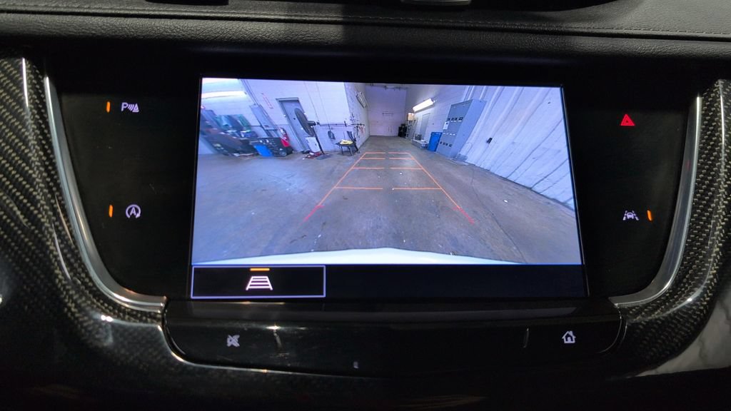 Used 2023 Cadillac XT6 Sport AWD/4WD image 14