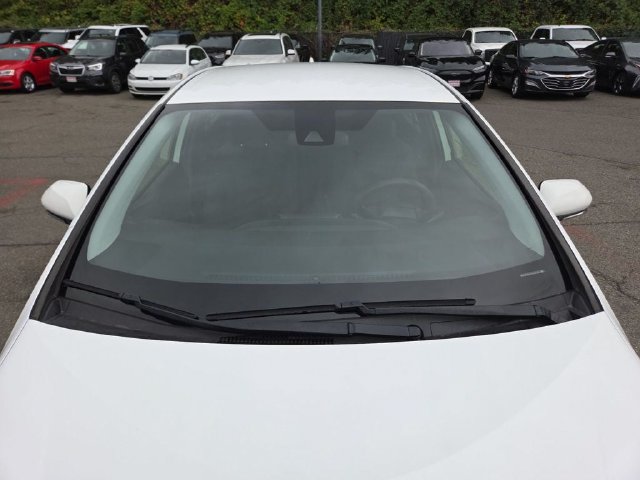 Used 2022 Toyota Prius LE FWD image 21
