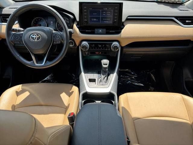 Certified 2019 Toyota RAV4 XLE Premium w/ All Weather Liner Package AWD/4WD image 74