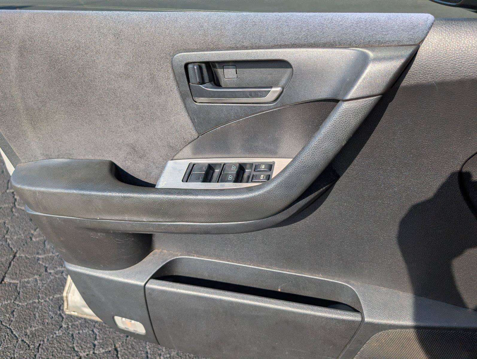 Used 2005 Nissan Murano SL FWD image 15