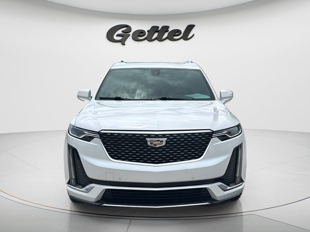 Used 2021 Cadillac XT6 Luxury FWD image 3