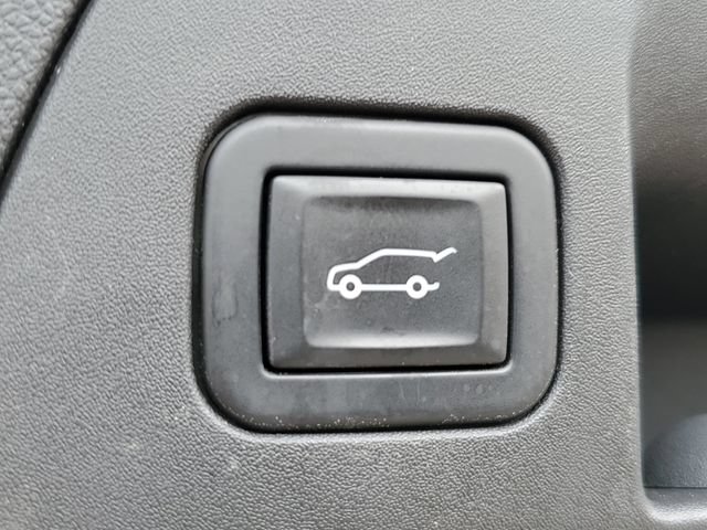 Used 2023 Buick Envision Avenir AWD/4WD image 34