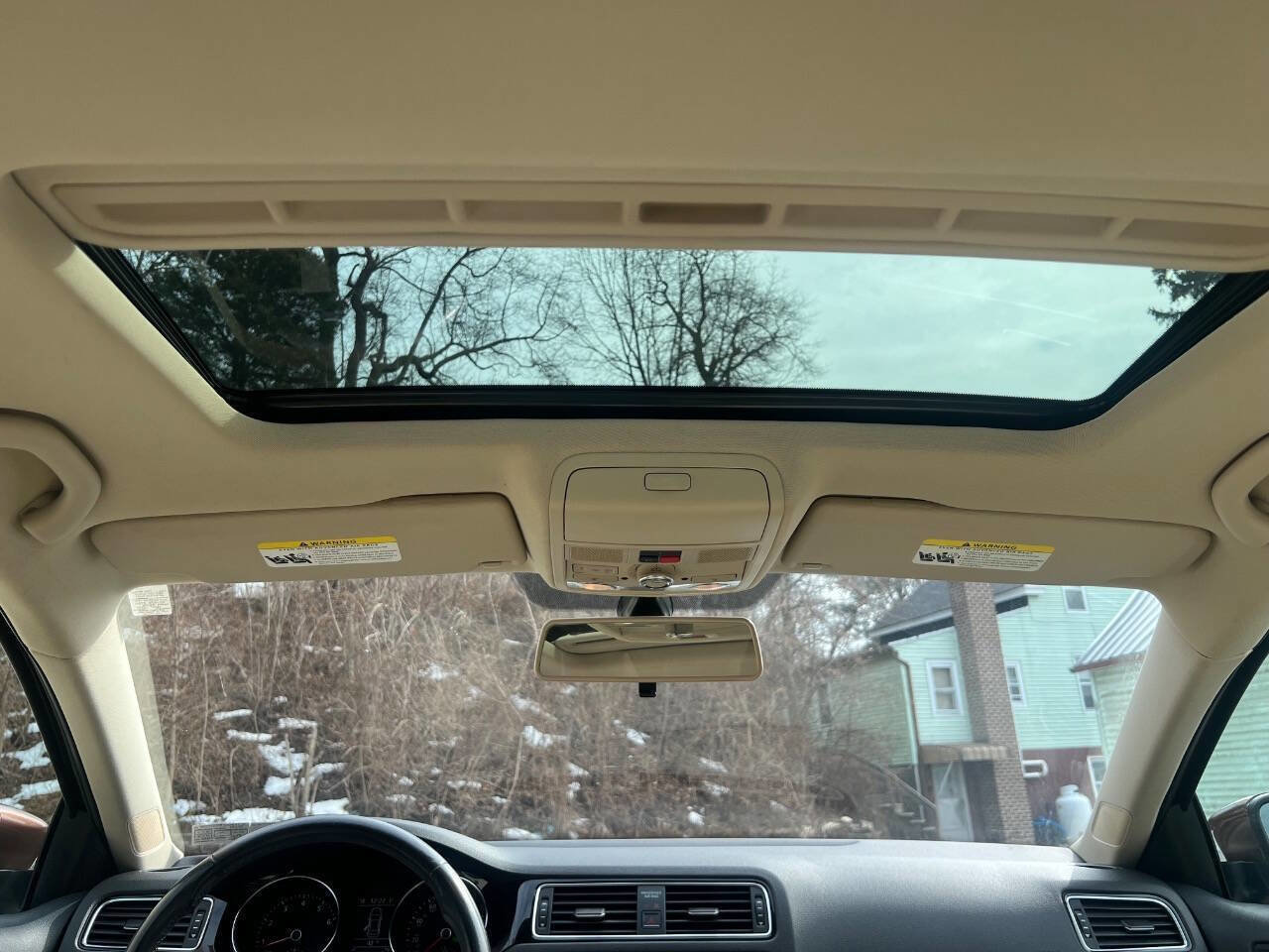 Used 2017 Volkswagen Jetta SEL image 23